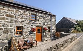 Bwthyn Siop Pencaerau
